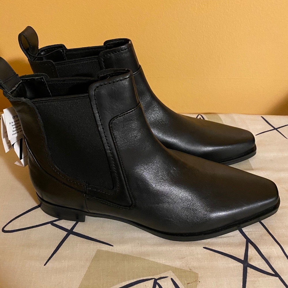 ZARA Black Leather Ankle Boots - Picture 3 of 6
